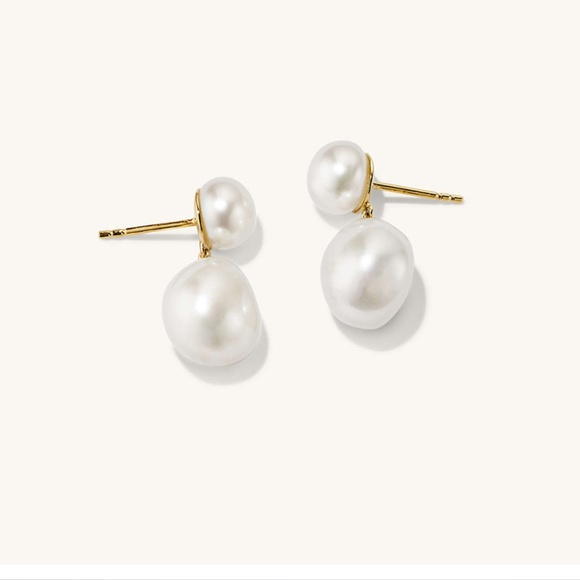 Mejuri Pearl ring&earrings - Picture 9 of 14